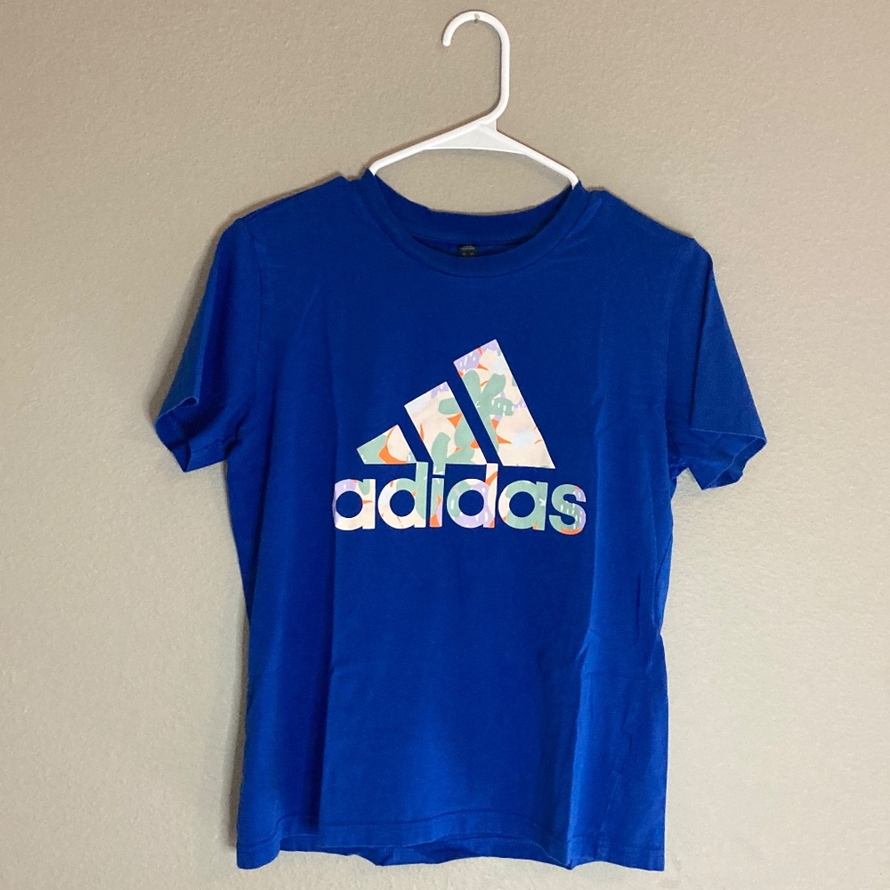 Adidas tee - Picture 2 of 4